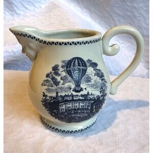 Vintage Creamer American Beauty Collection Blue White Made In Japan